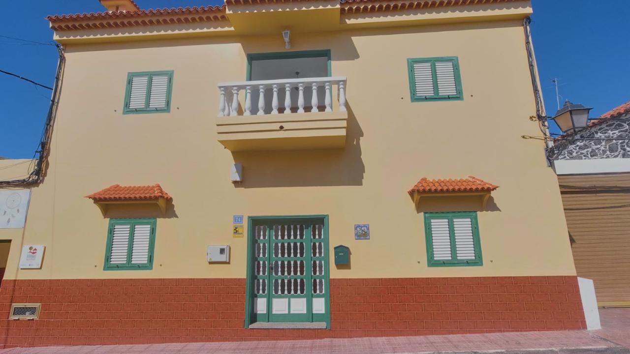 Vistalroque Bed & Breakfast Arona  Exterior photo